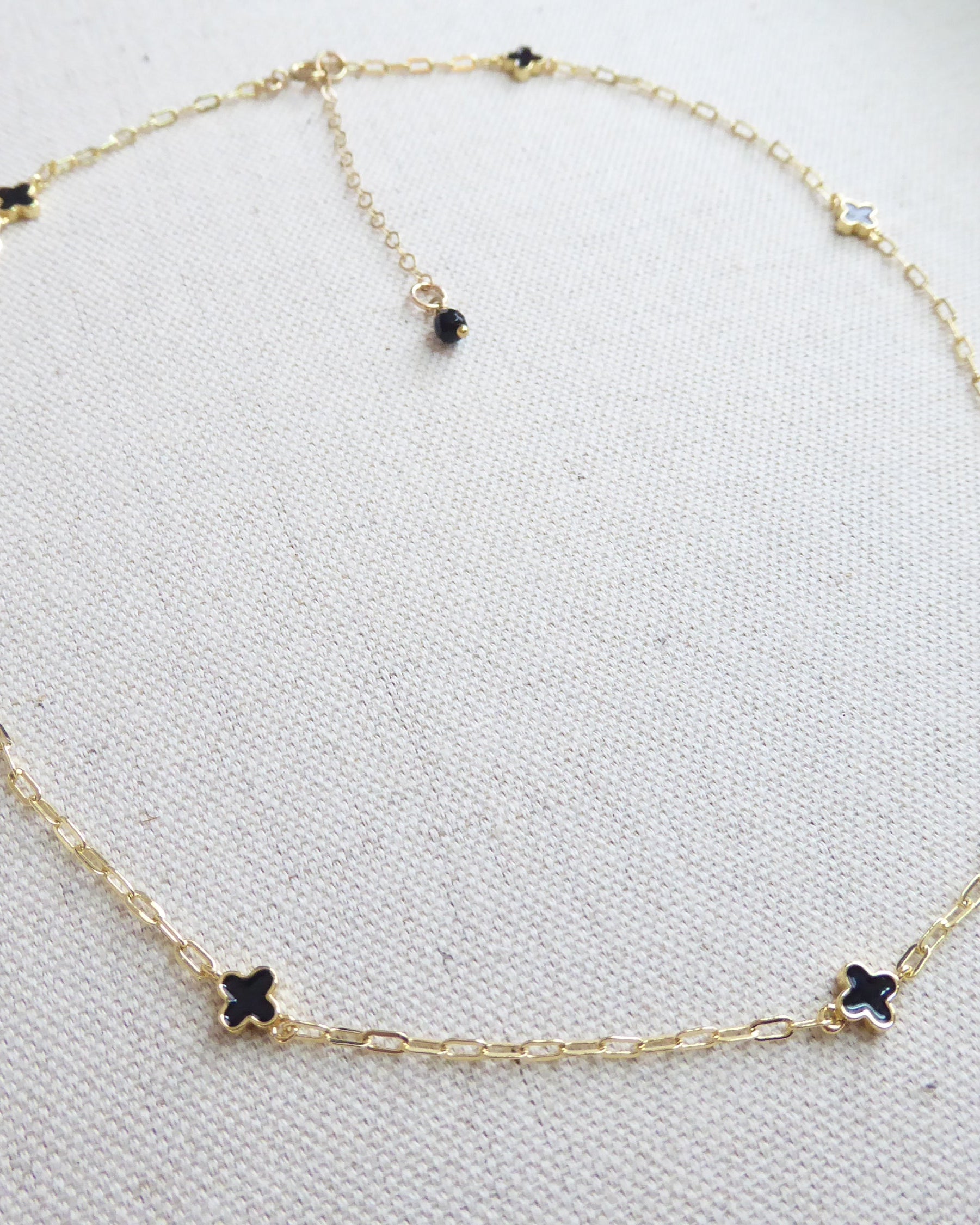 Dainty black Clover Choker Necklace - Dotted Minimalist Layering Chain Necklace