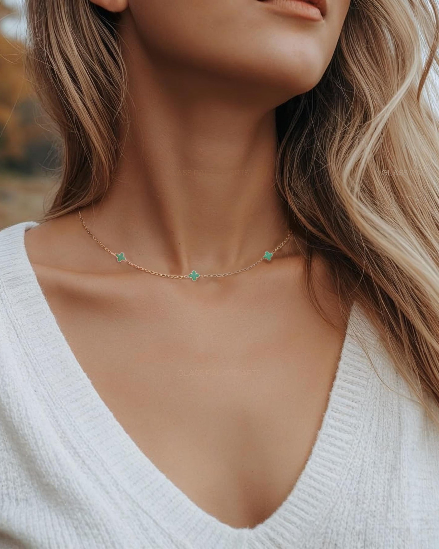 Green and Gold Dainty Clover Choker Necklace - Dotted Minimalist Layering Chain Necklace