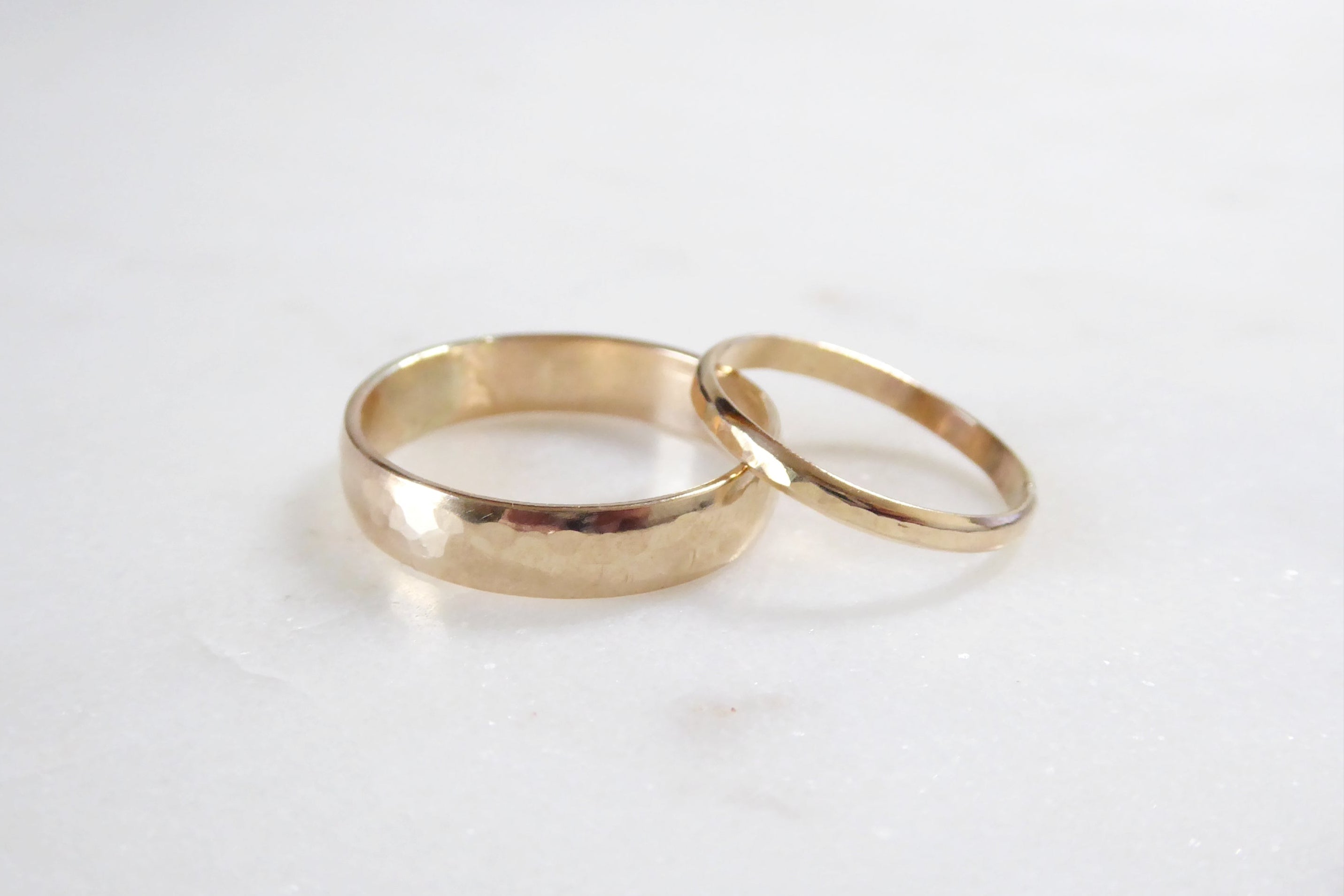 His And Hers Couples Ring Set 14k Gold Fill, 4.5mm & 2.5mm Matching Wedding Bands
