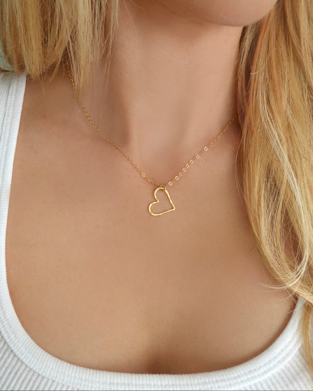 Floating Hammered Open Heart Necklace - Gold