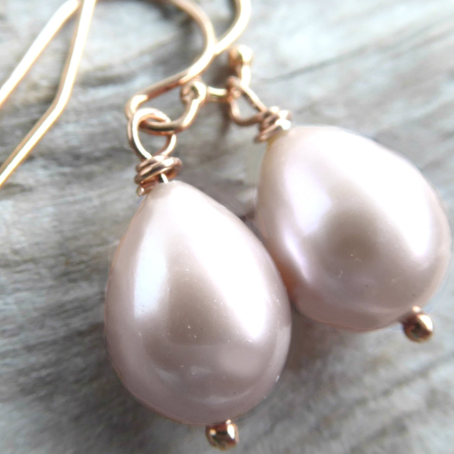 Freshwater Pearl Champagne Pink Pearl Teardrop Earrings - Gold