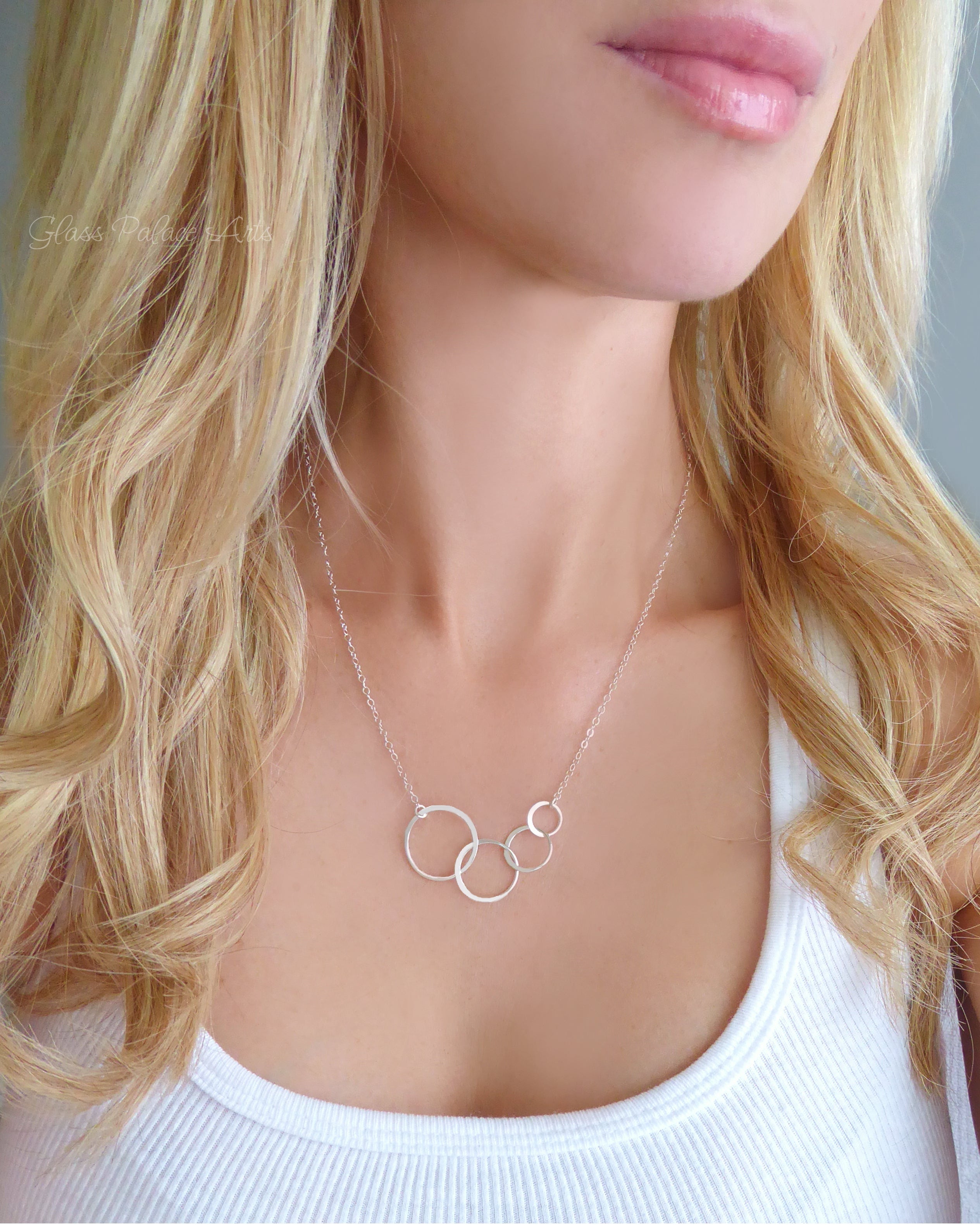 Four Circle Eternity Necklace With Interlocking Circles
