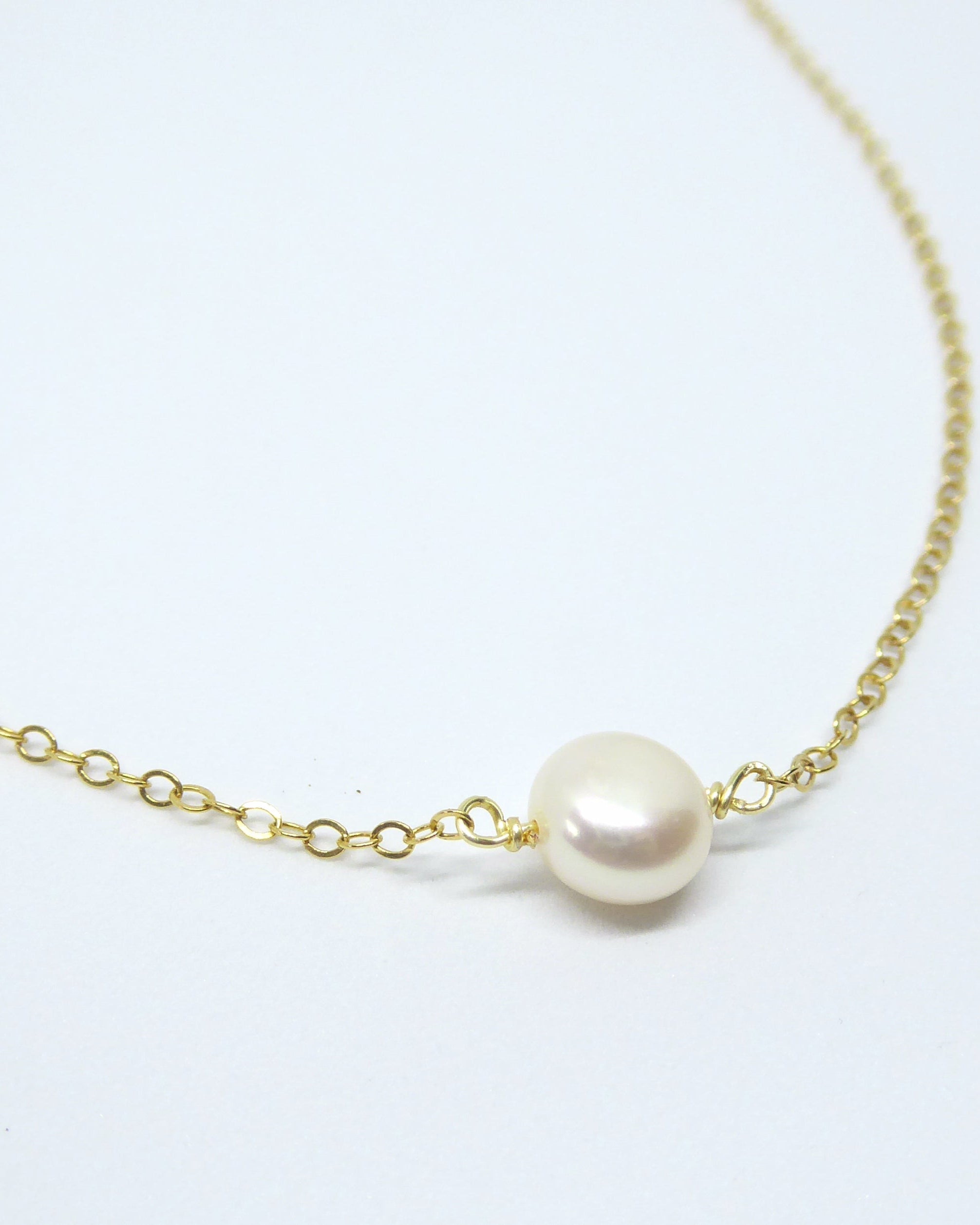Small Freshwater Coin Pearl Choker Necklace For Women - Adjustable