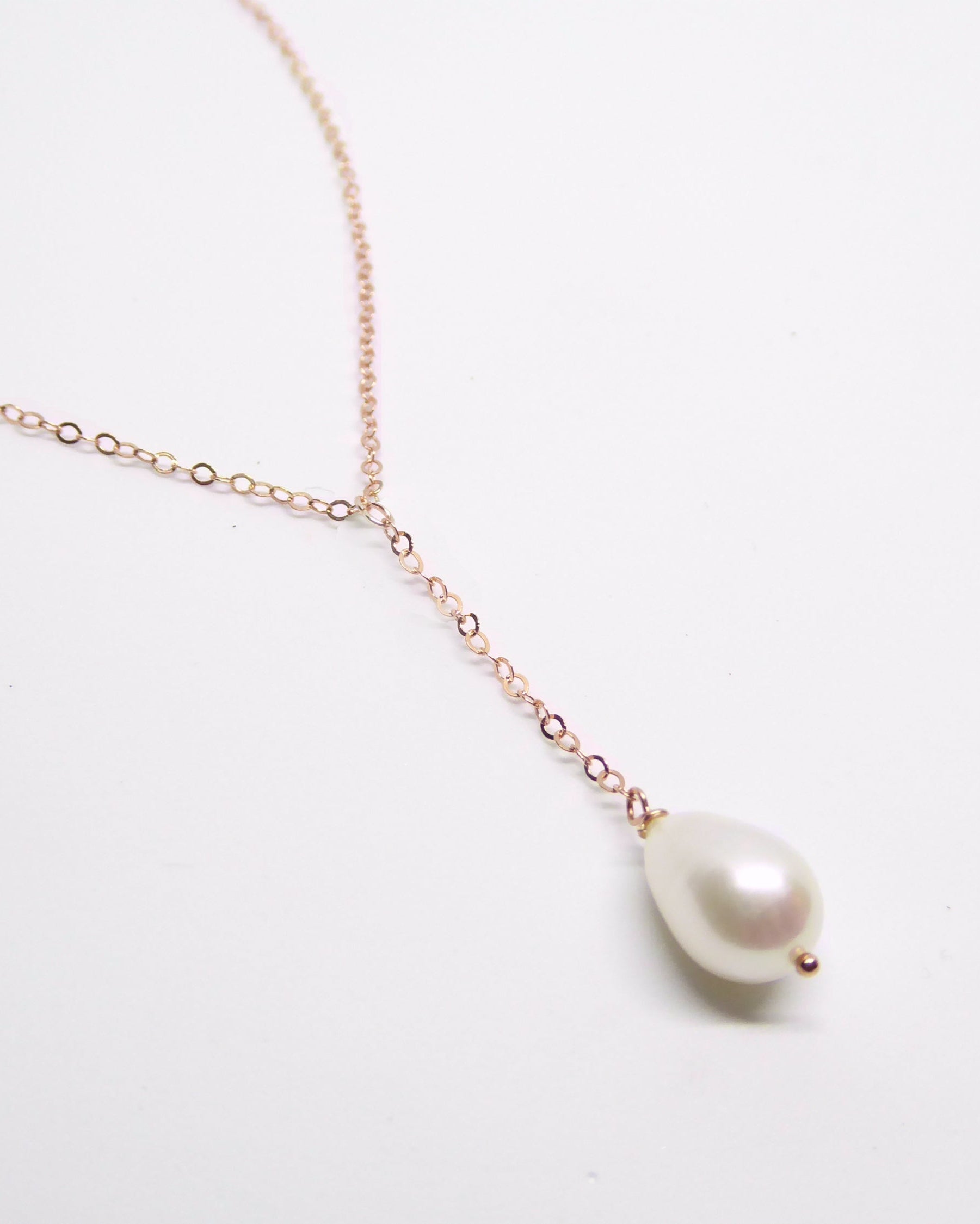 Pearl Teardrop Lariat Y Necklace With Freshwater Pearl Pendant