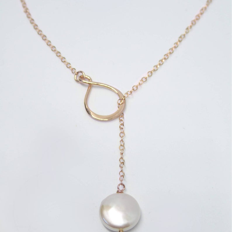 Infinity Pearl Lariat Necklace in Rose Gold