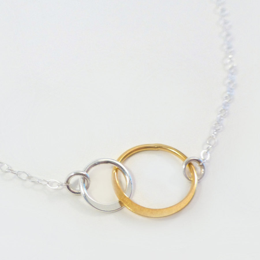 Mixed Metal Linked Circles Eternity Necklace For Women