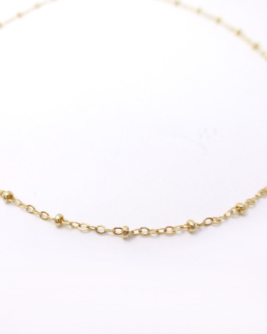 Gold Dotted Satellite Chain Necklace For Women