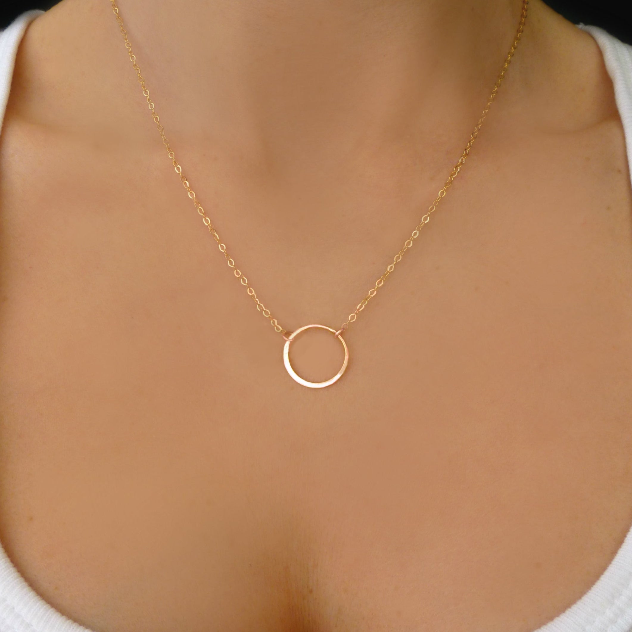 Minimalist Circle Necklace With Infinity Pendant - Rose Gold