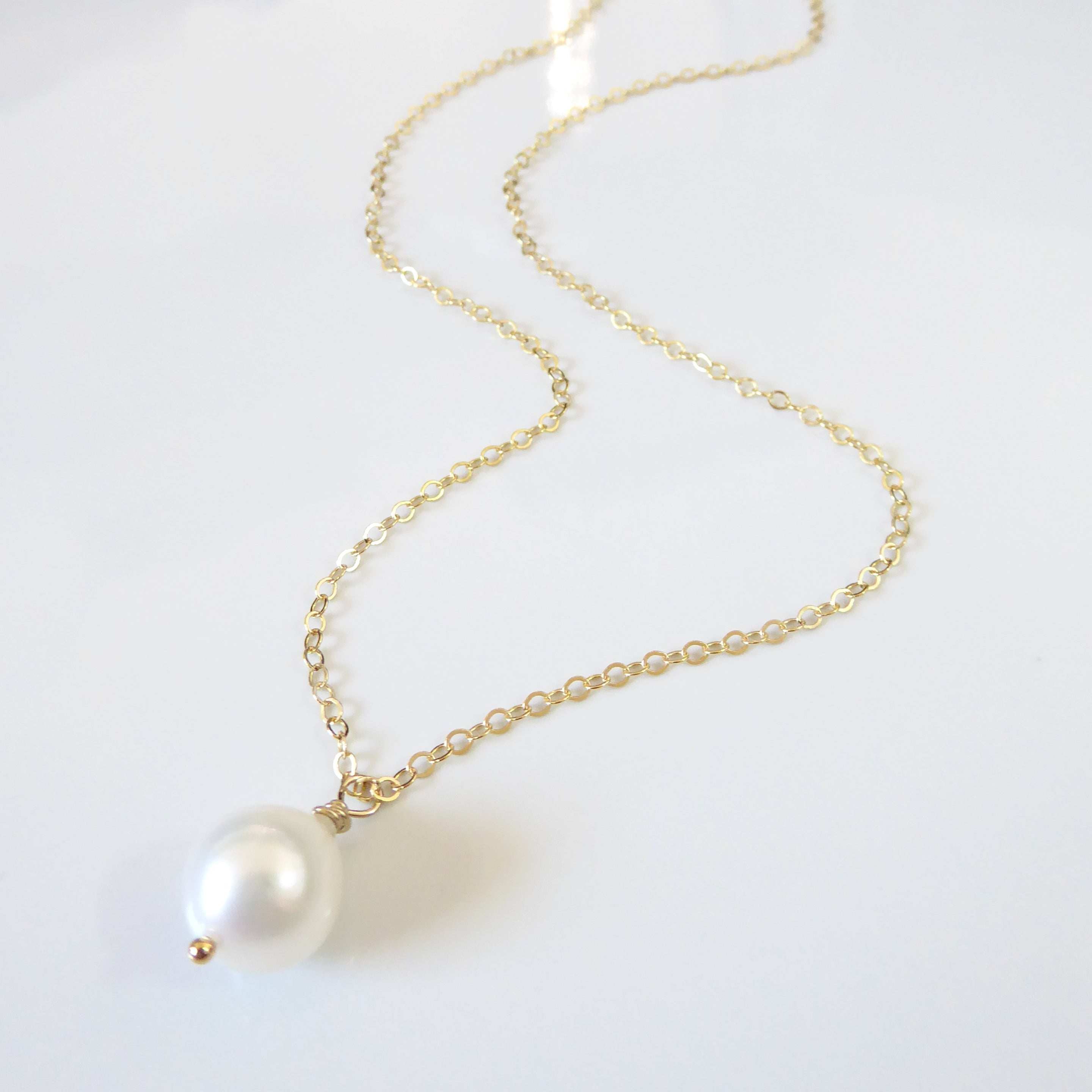 Freshwater Pearl Teardrop Necklace Gold