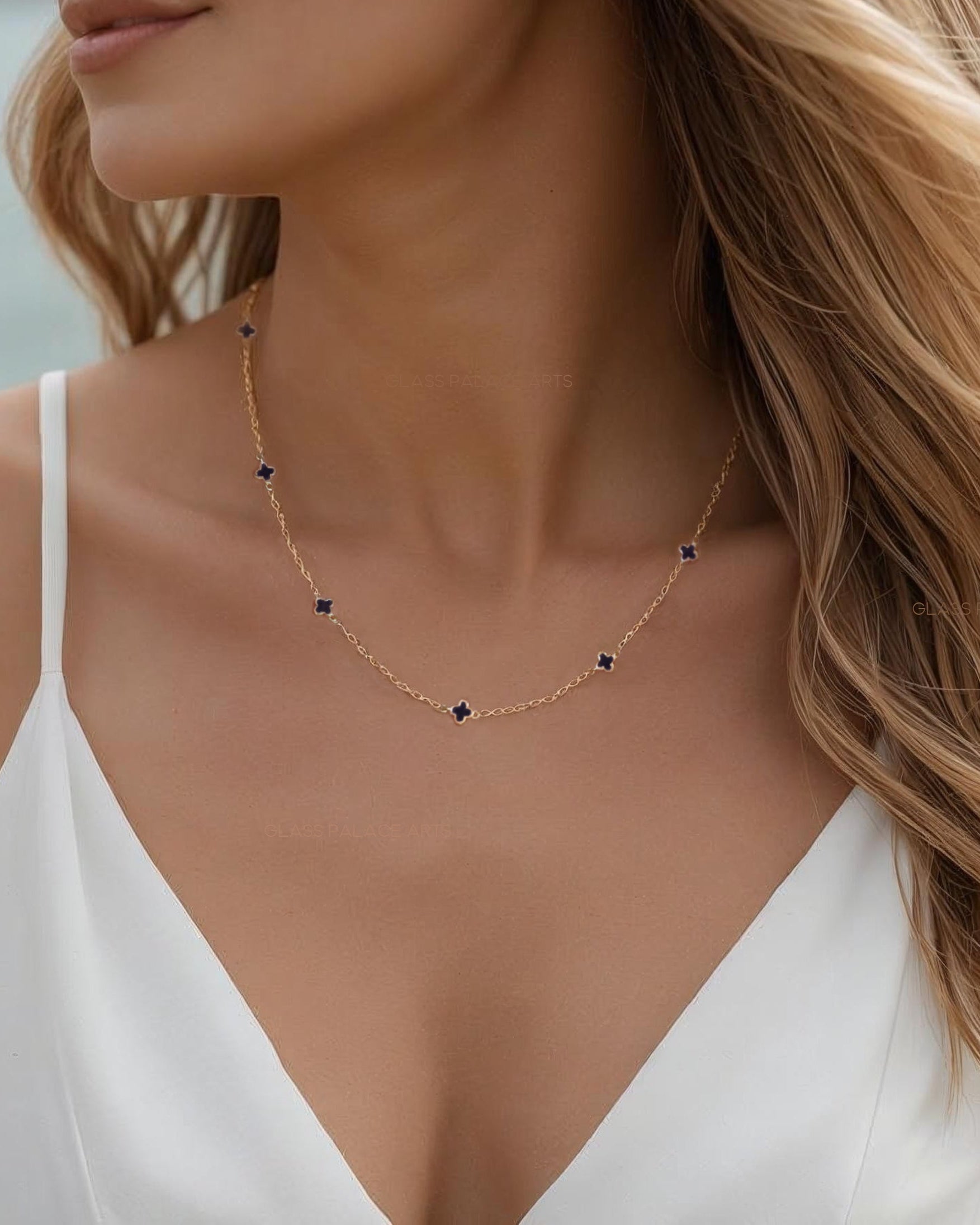 Dainty black Clover Choker Necklace - Dotted Minimalist Layering Chain Necklace