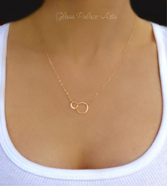 Small Interlocking Circle Rose Gold Infinity Necklace For Women