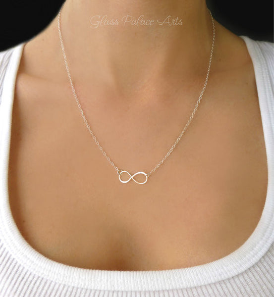 Infinity Sister Necklace On Sister Note Card