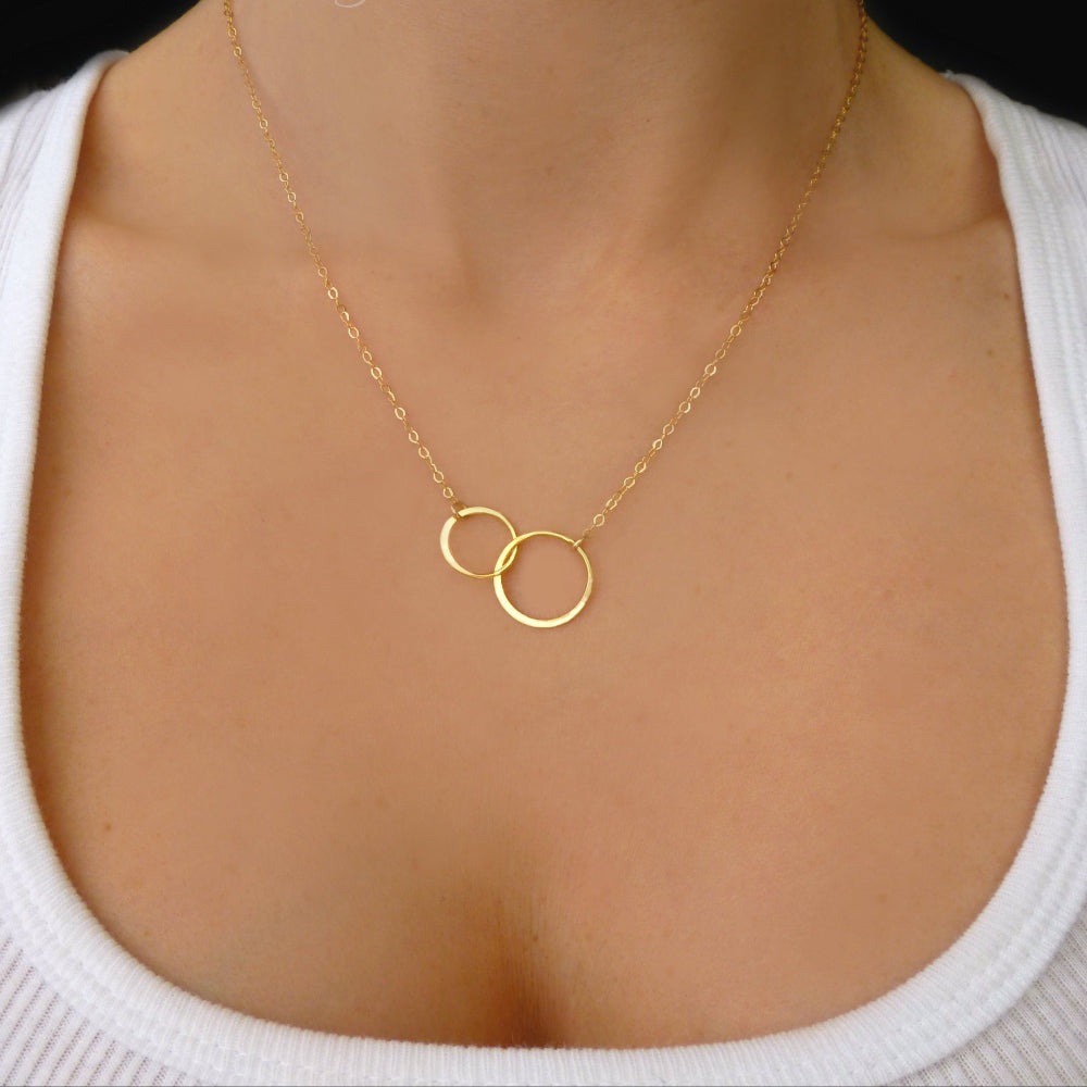 Infinity Circle Necklace For Sisters On Message Card
