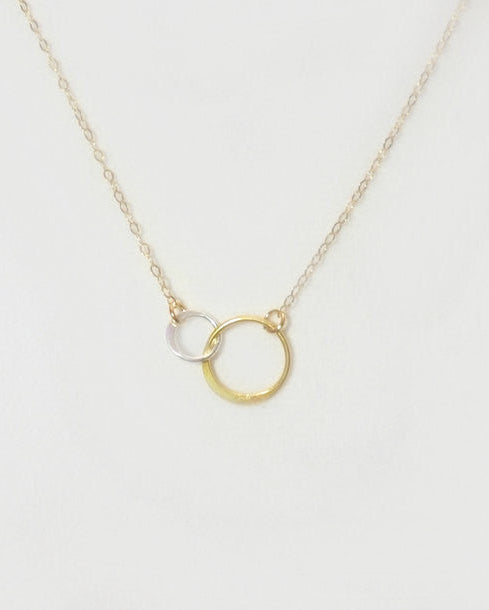 Mixed Metal Infinity Bracelet With Interlocking Circles