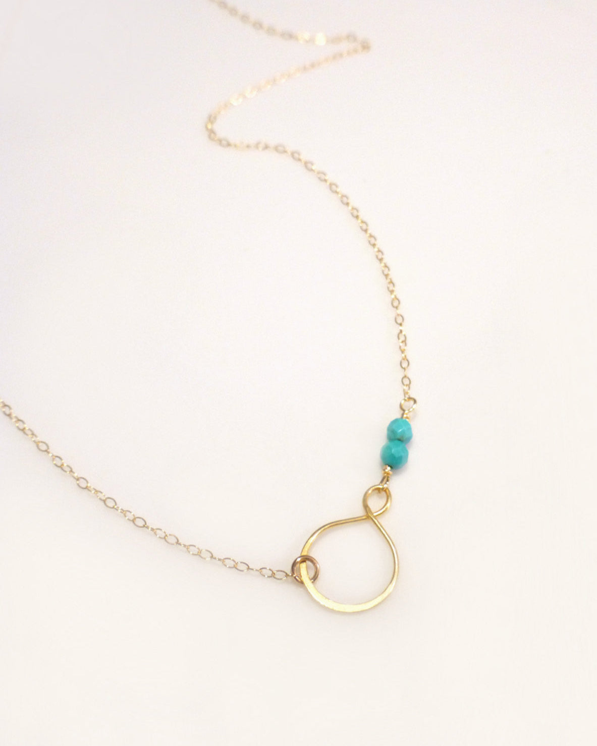 Beaded Turquoise Pendant Necklace For Women - Gold