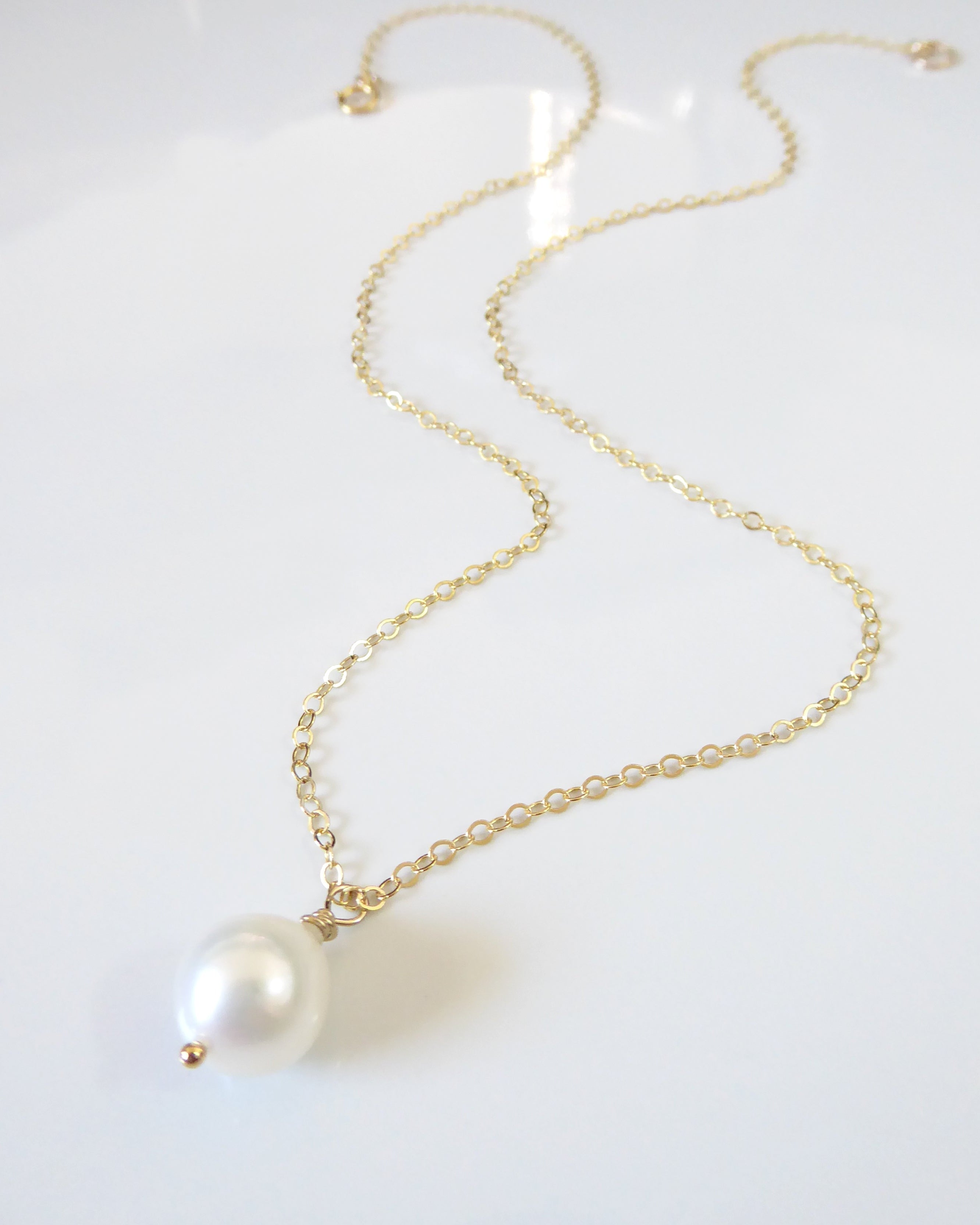 Freshwater Pearl Teardrop Necklace Gold